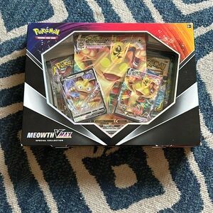 Pokémon TCG Meowth Vmax Special Collection Box.